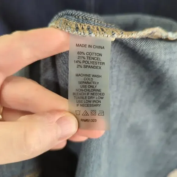 Turo Vince Camuto Short Sleeve Denim Dress Sz 6 Stretch Crewneck Utility Pockets - Picture 8 of 8